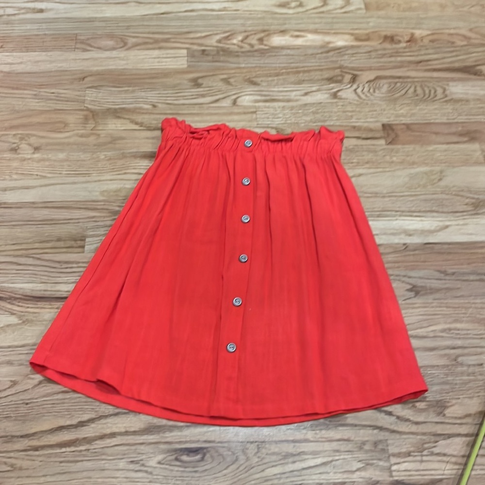 Linen skirt with front buttons